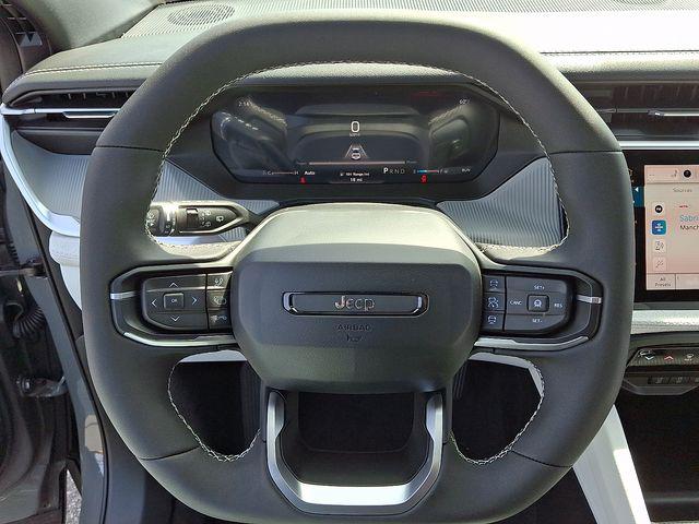 2026 Jeep Cherokee Laredo 4x4