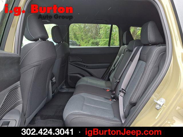 2026 Jeep Cherokee Laredo 4x4