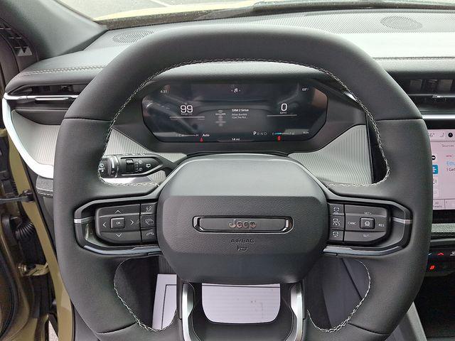 2026 Jeep Cherokee Laredo 4x4