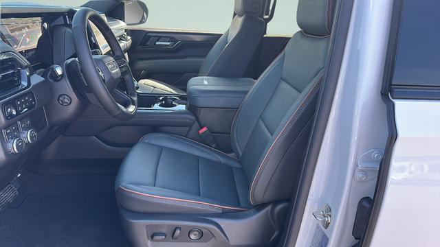 2026 GMC Yukon XL 4WD AT4