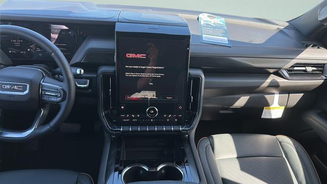 2026 GMC Yukon XL 4WD AT4
