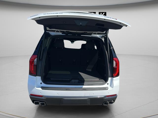 2026 GMC Yukon XL 4WD AT4