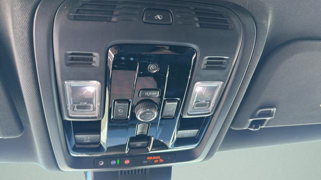 2026 GMC Yukon XL 4WD AT4
