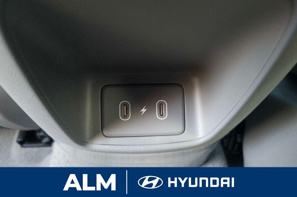 New 2026 Gray HYUNDAI SE image 17