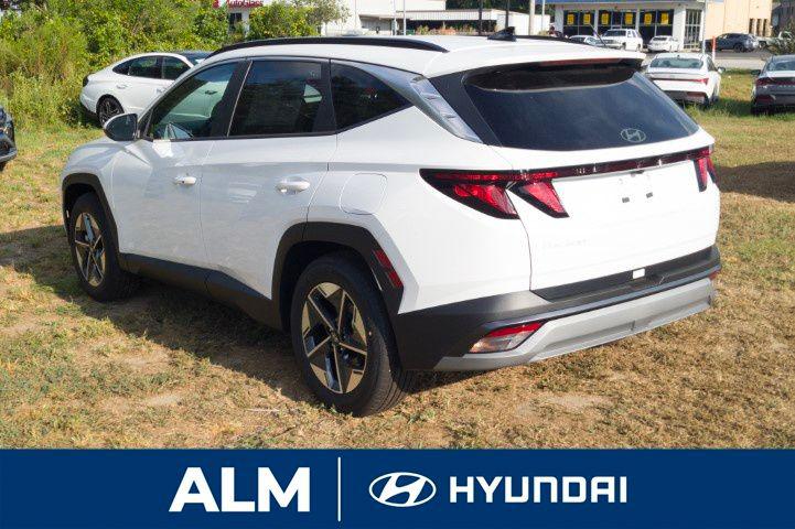 New 2026 White HYUNDAI SEL FWD image 10