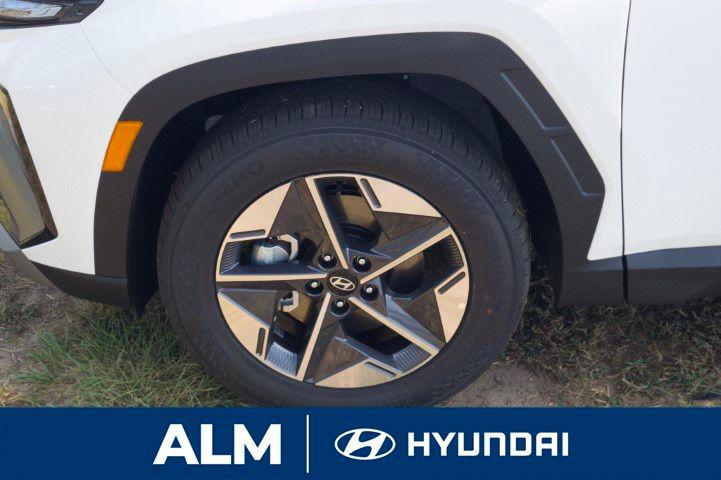 New 2026 White HYUNDAI SEL FWD image 13