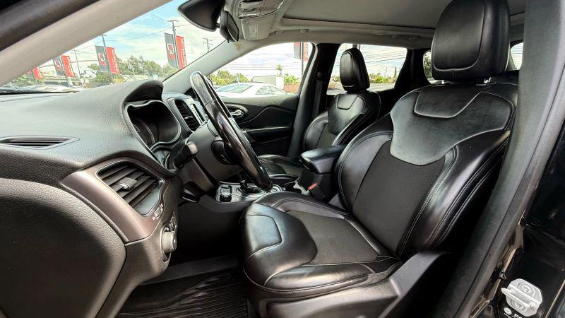 2021 Jeep Cherokee Latitude Plus 4x4