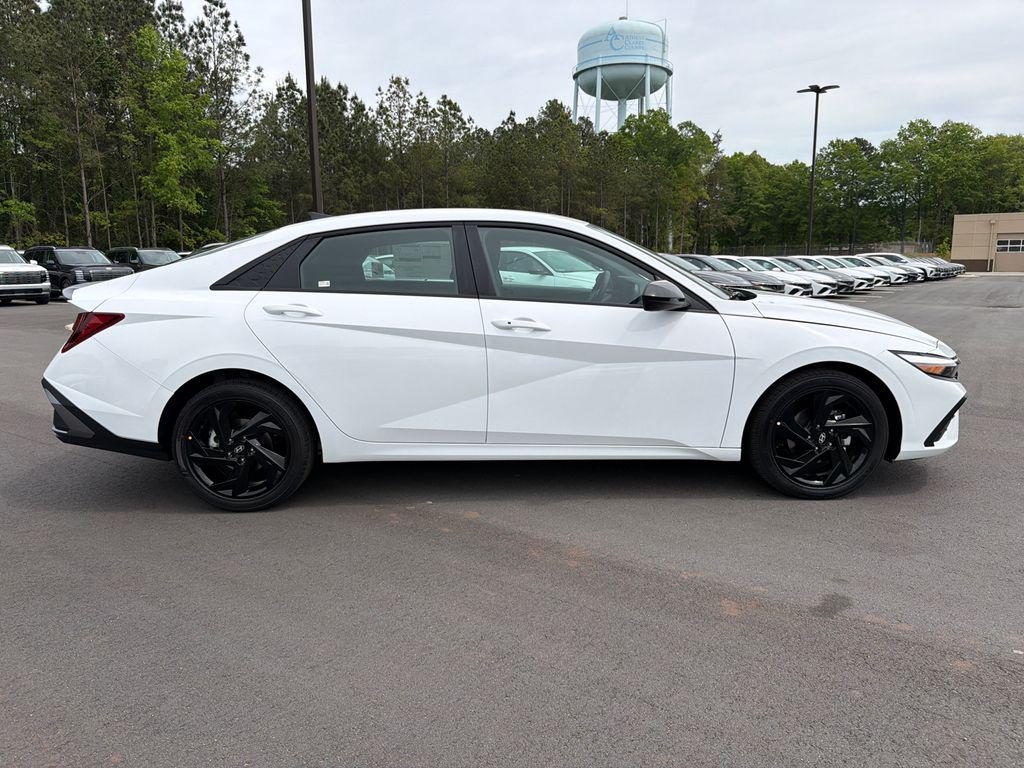 New 2026 White HYUNDAI SEL Sport image 5