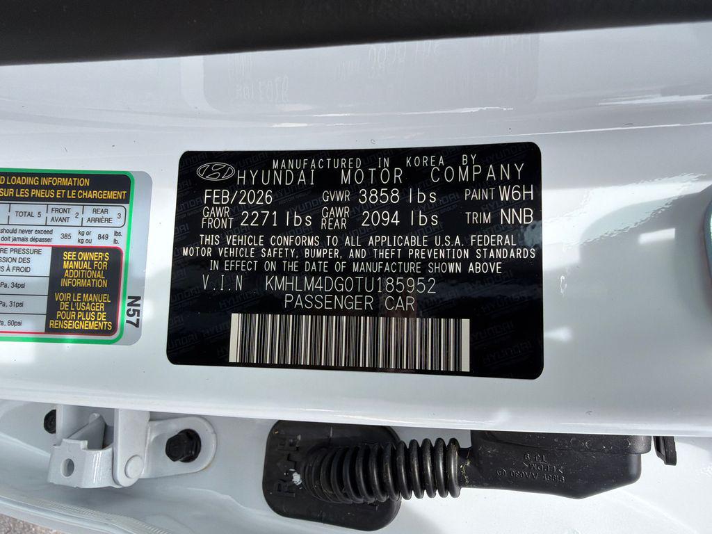 New 2026 White HYUNDAI SEL Sport image 32