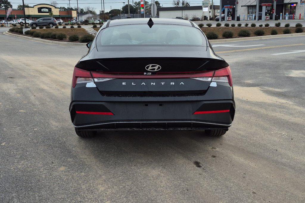 New 2026 Black HYUNDAI SEL Sport image 6