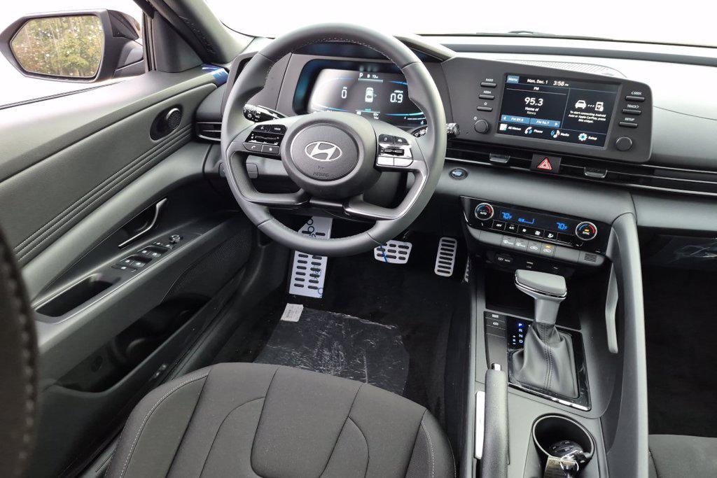 New 2026 Black HYUNDAI SEL Sport image 22
