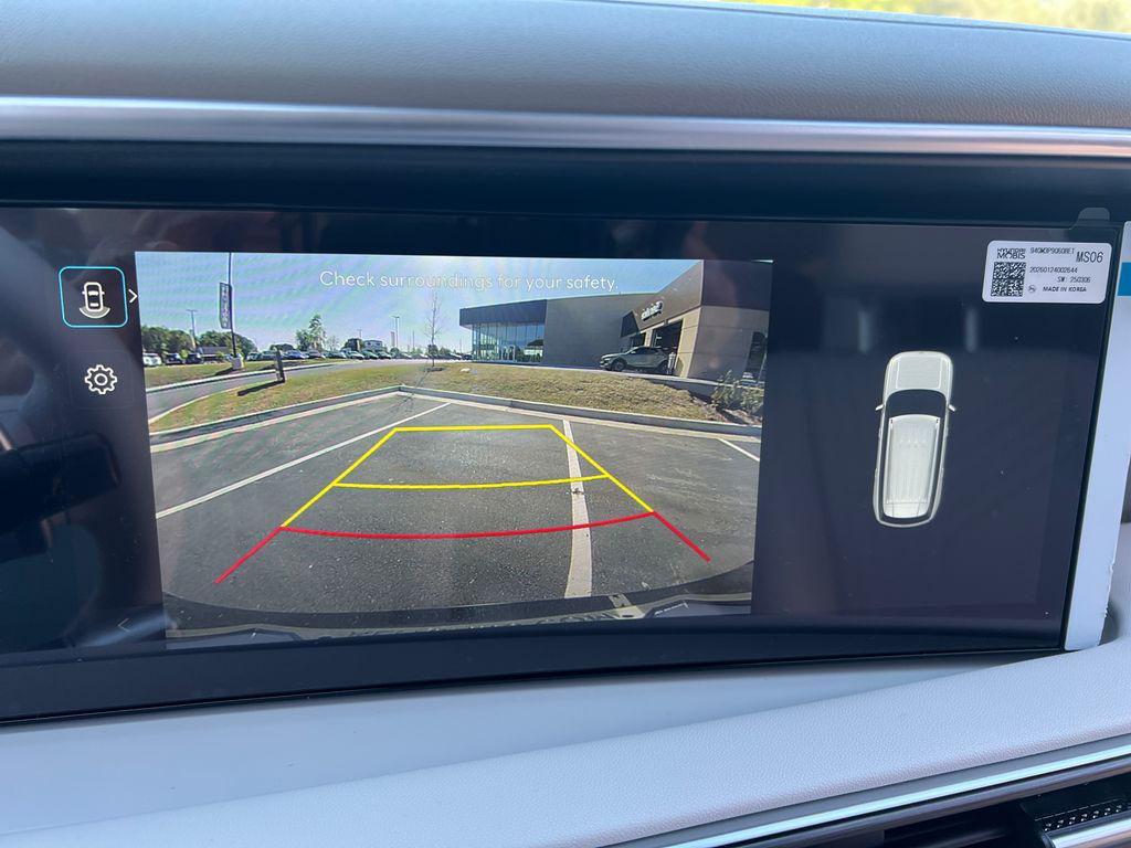 New 2026 Silver Metallic HYUNDAI SEL FWD image 27