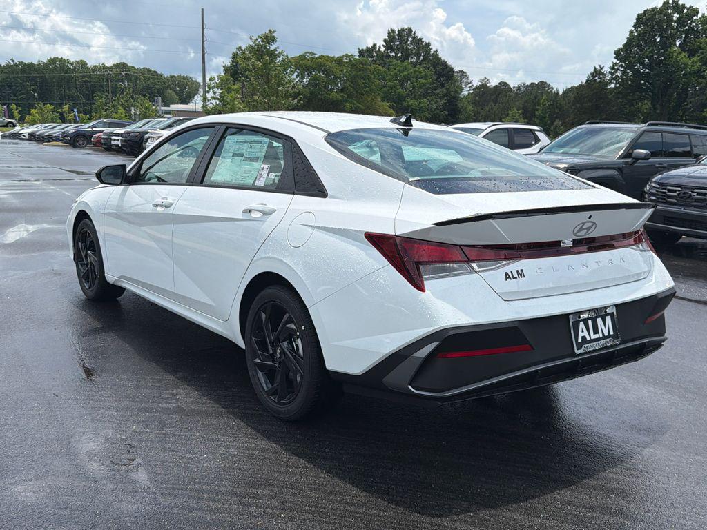 New 2026 White HYUNDAI SEL Sport image 4
