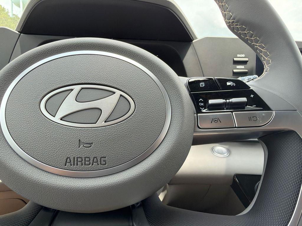 New 2026 White HYUNDAI SEL Sport image 27