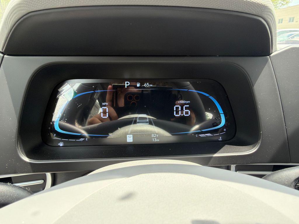 New 2026 White HYUNDAI SEL Sport image 28