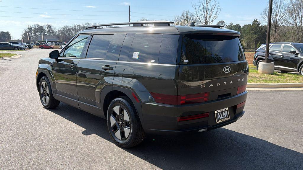 New 2026 Green HYUNDAI SEL image 8