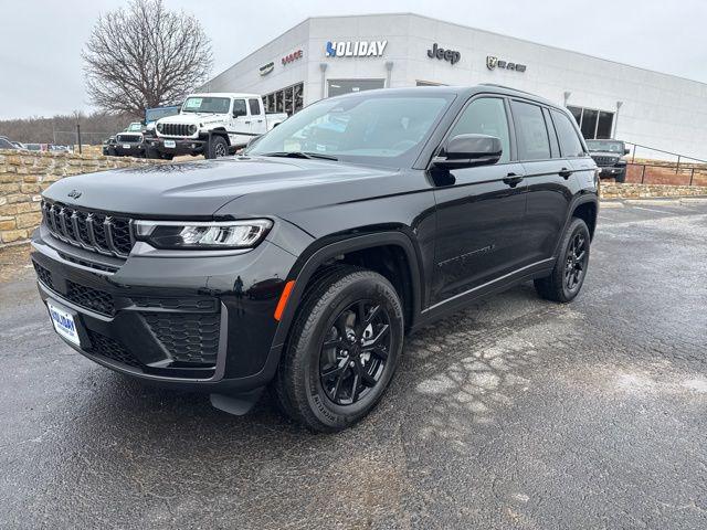 2026 Jeep Grand Cherokee Altitude 4x4 for sale in Graham, TX
