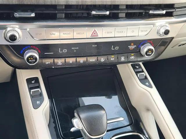 2023 Kia Telluride SX
