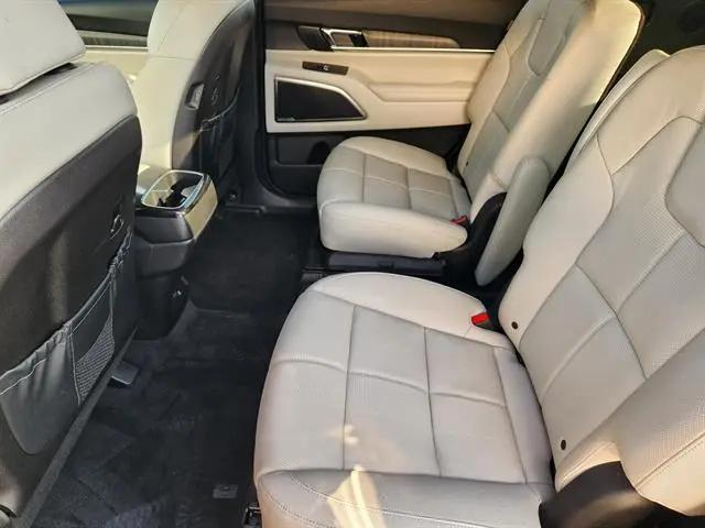 2023 Kia Telluride SX