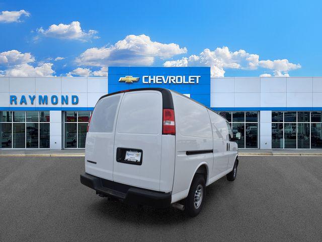 2026 Chevrolet Express Cargo Van 2500 Regular Wheelbase, WT, RWD