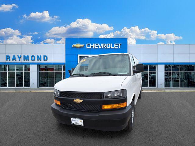 2026 Chevrolet Express Cargo Van 2500 Regular Wheelbase, WT, RWD