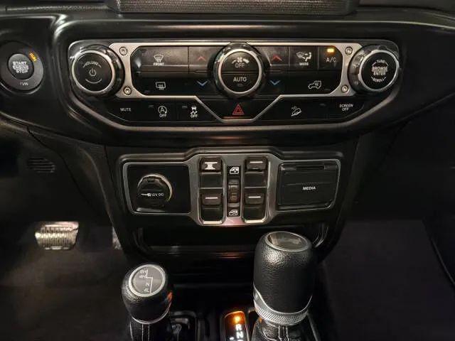 2020 Jeep Wrangler Sahara 4x4