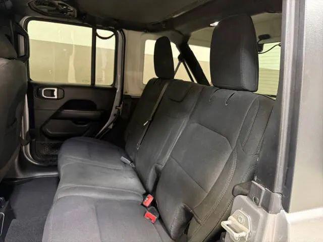2020 Jeep Wrangler Sahara 4x4