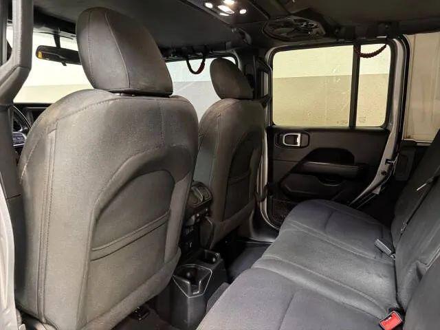 2020 Jeep Wrangler Sahara 4x4