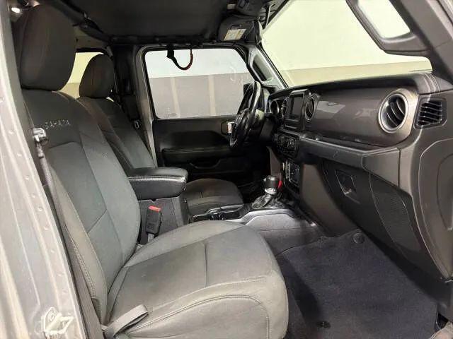 2020 Jeep Wrangler Sahara 4x4