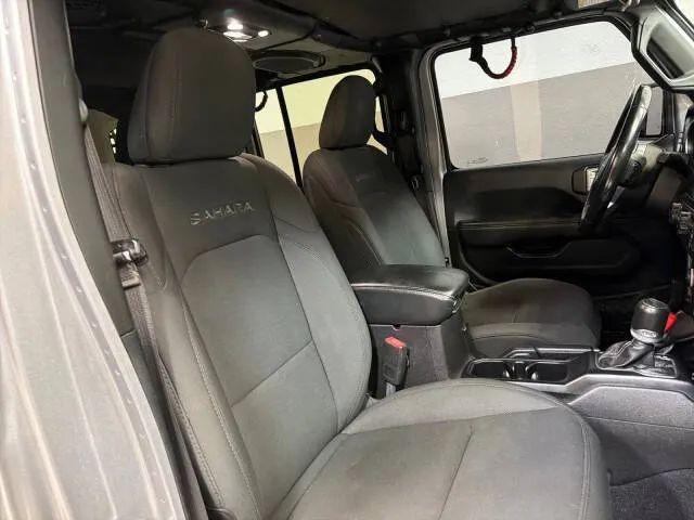 2020 Jeep Wrangler Sahara 4x4