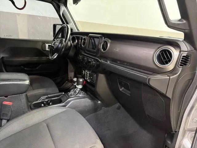 2020 Jeep Wrangler Sahara 4x4