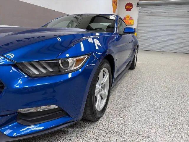 2017 Ford Mustang V6