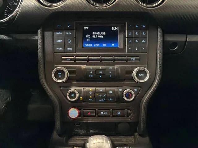 2017 Ford Mustang V6