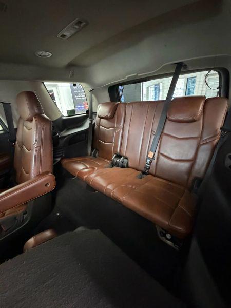 2018 Cadillac Escalade Luxury