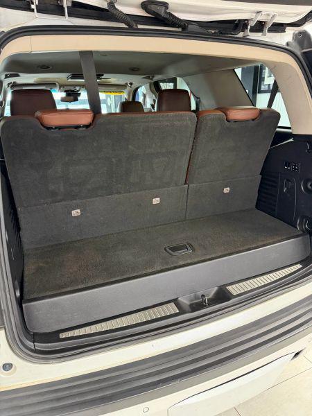 2018 Cadillac Escalade Luxury
