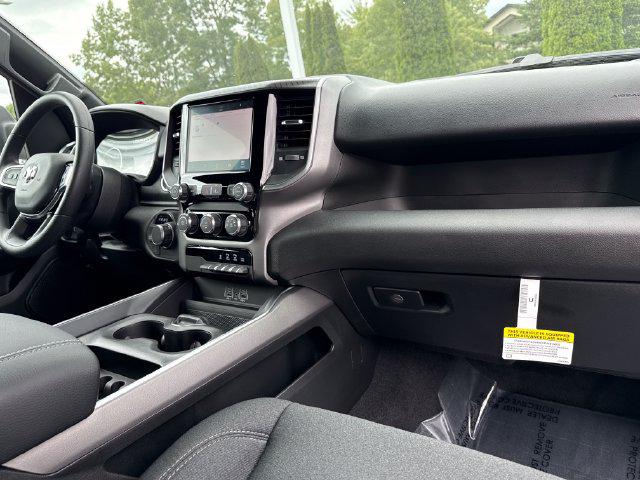 2026 Ram 1500 Express Crew Cab 4x4 57 Box