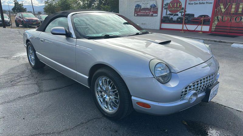 2005 Ford Thunderbird Deluxe