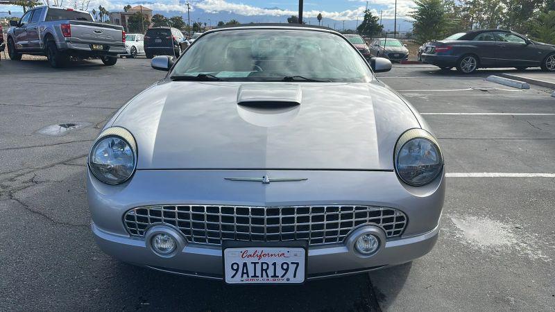 2005 Ford Thunderbird Deluxe