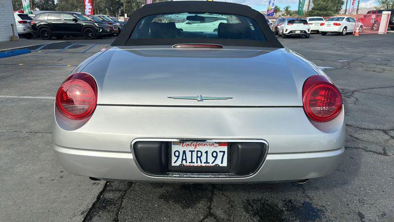 2005 Ford Thunderbird Deluxe
