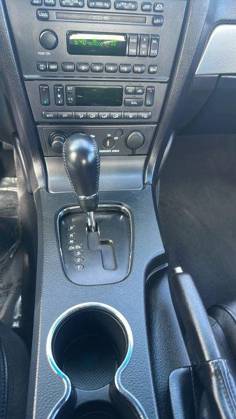 2005 Ford Thunderbird Deluxe