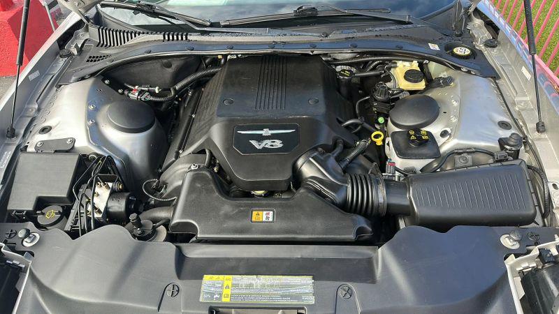 2005 Ford Thunderbird Deluxe