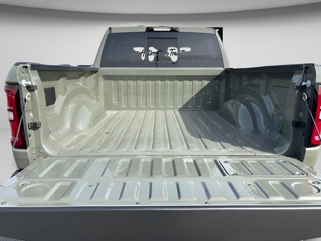 2026 Ram 1500 Laramie Crew Cab 4x4 57 Box