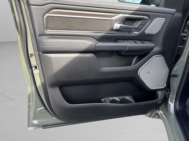 2026 Ram 1500 Laramie Crew Cab 4x4 57 Box