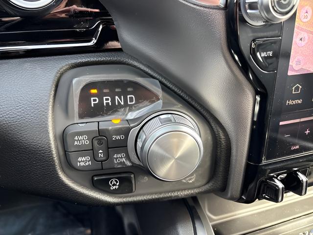 2026 Ram 1500 Laramie Crew Cab 4x4 57 Box