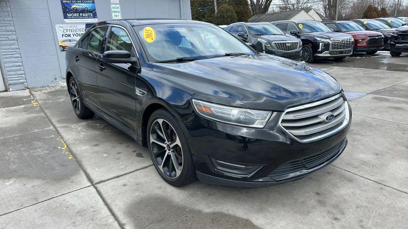 2015 Ford Taurus SEL