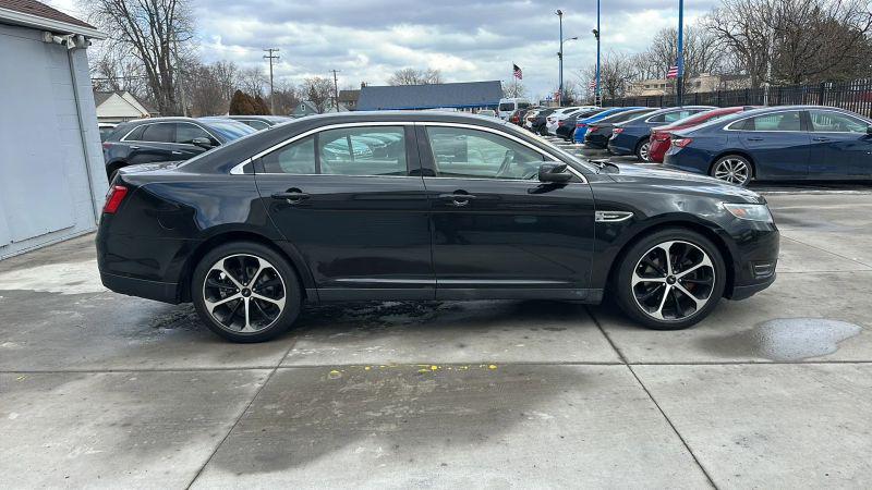 2015 Ford Taurus SEL