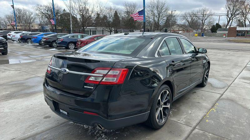 2015 Ford Taurus SEL