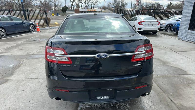 2015 Ford Taurus SEL