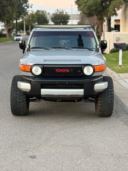 2013 Toyota FJ Cruiser Base