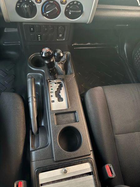 2013 Toyota FJ Cruiser Base